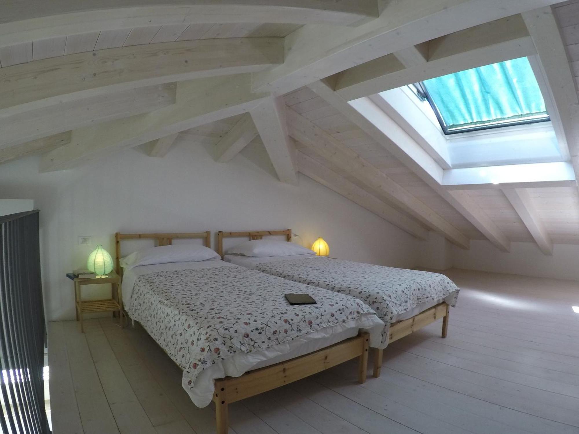 Casa Vacanza Malcesine Habitación foto
